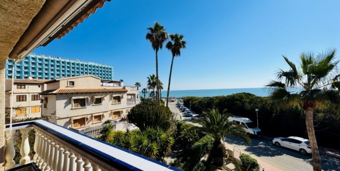Reventa - Duplex -
Guardamar del Segura - Los secanos