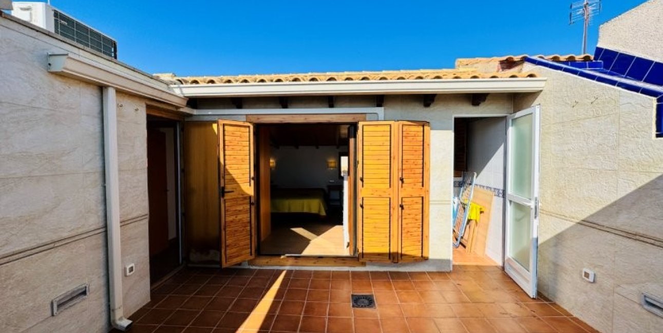 Reventa - Duplex -
Guardamar del Segura - Los secanos