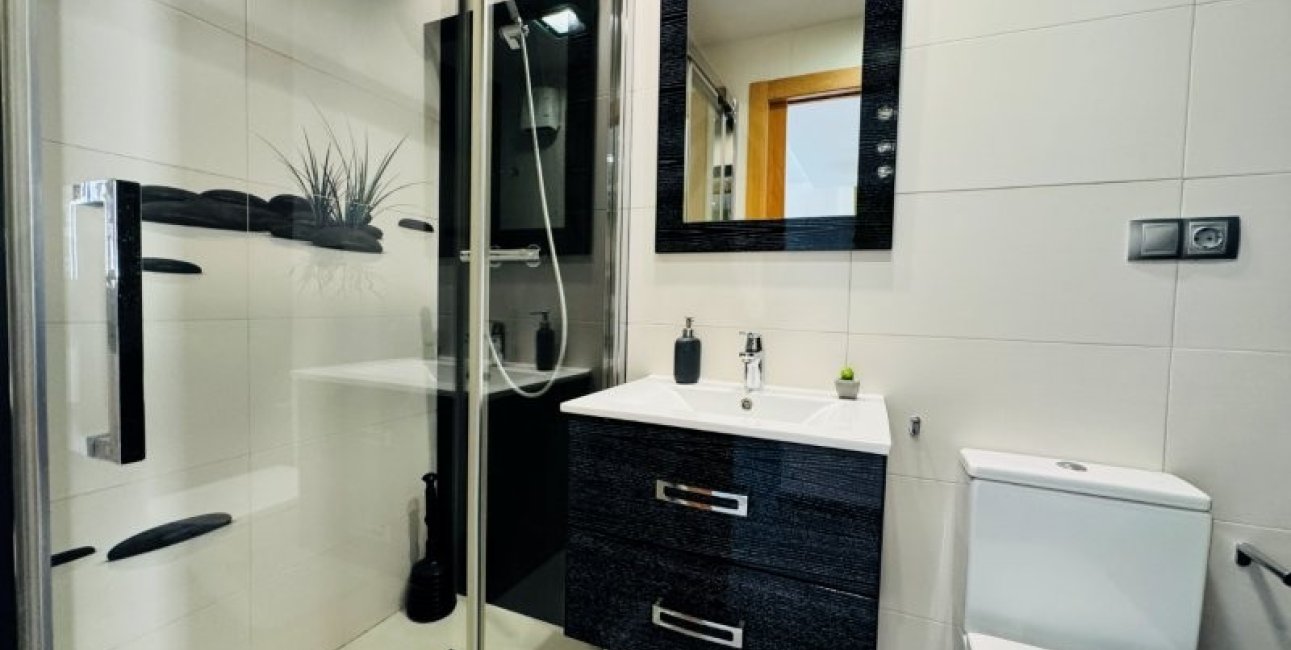 Reventa - Duplex -
Guardamar del Segura - Los secanos