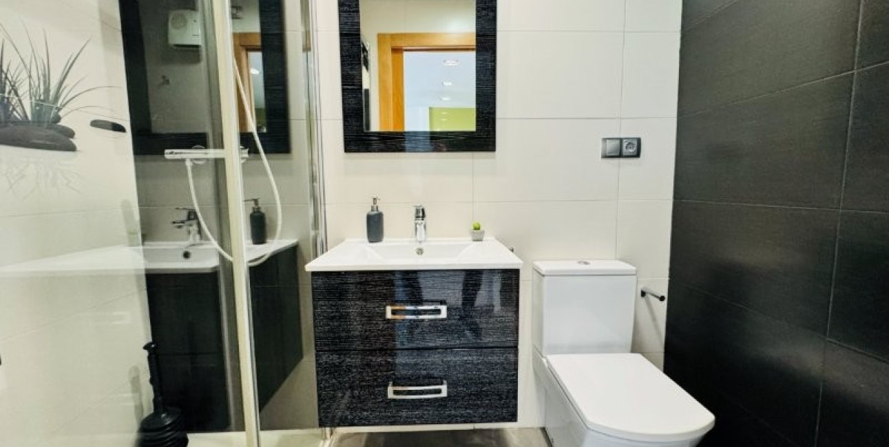 Reventa - Duplex -
Guardamar del Segura - Los secanos