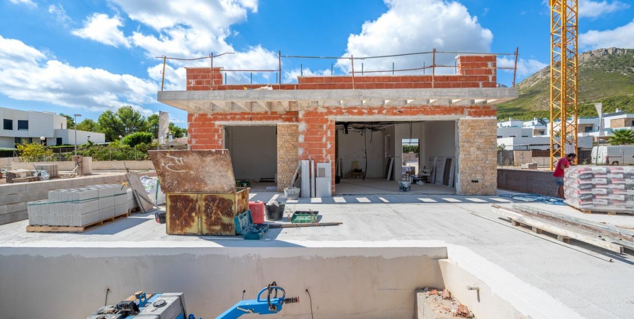 Rynek pierwotny - Willa -
Polop - Novapolop