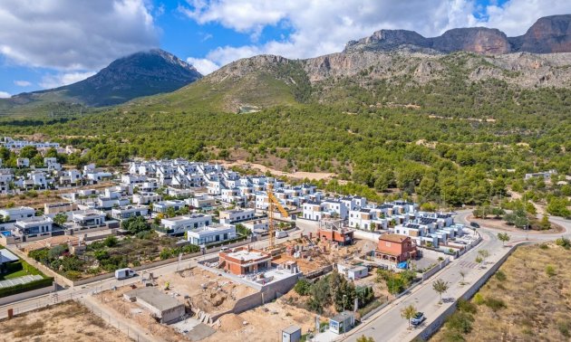 Rynek pierwotny - Willa -
Polop - Novapolop