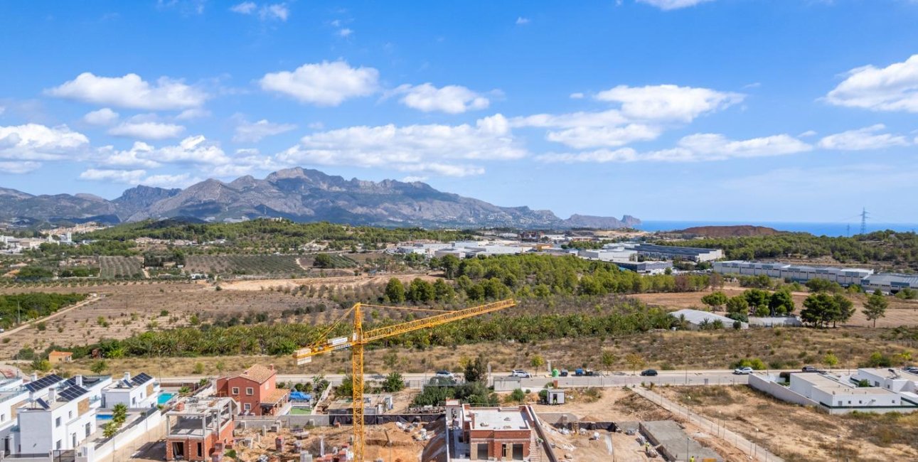 Rynek pierwotny - Willa -
Polop - Novapolop