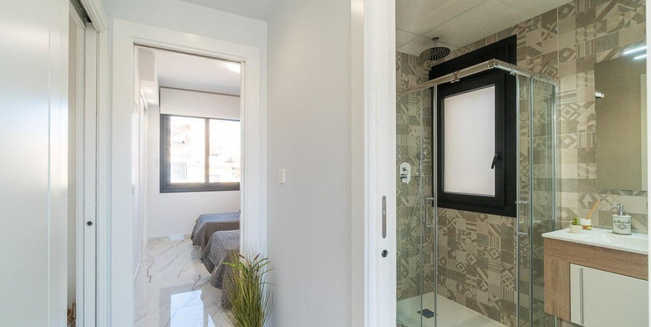 Resale - Apartment / flat -
Orihuela Costa - PAU 26