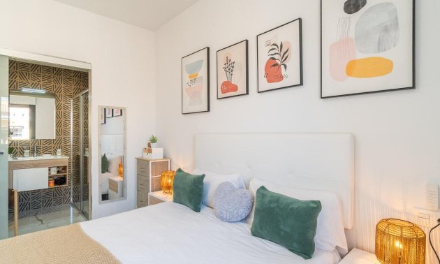 Resale - Apartment / flat -
Orihuela Costa - PAU 26