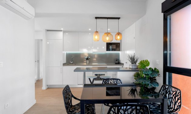 Resale - Apartment / flat -
Orihuela Costa - Las Filipinas