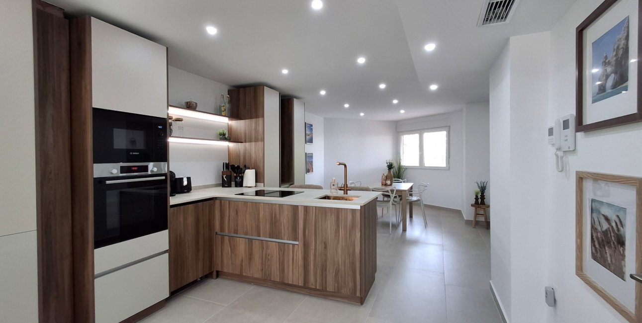 Resale - Apartment / flat -
Torrevieja - Playa Acequion