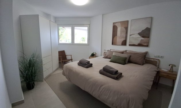 Resale - Apartment / flat -
Torrevieja - Playa Acequion