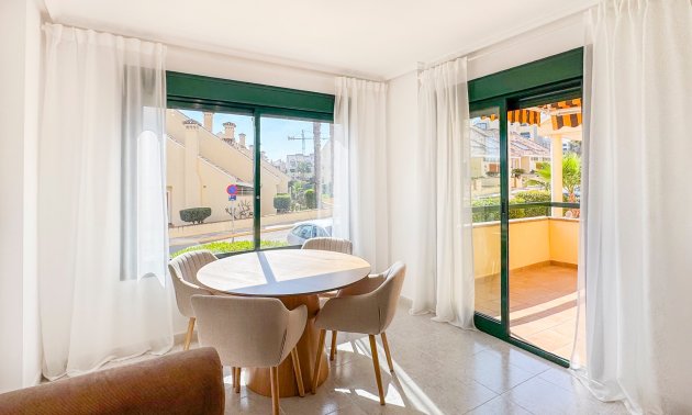 Resale - Apartment / flat -
Orihuela Costa - Lomas de Campoamor