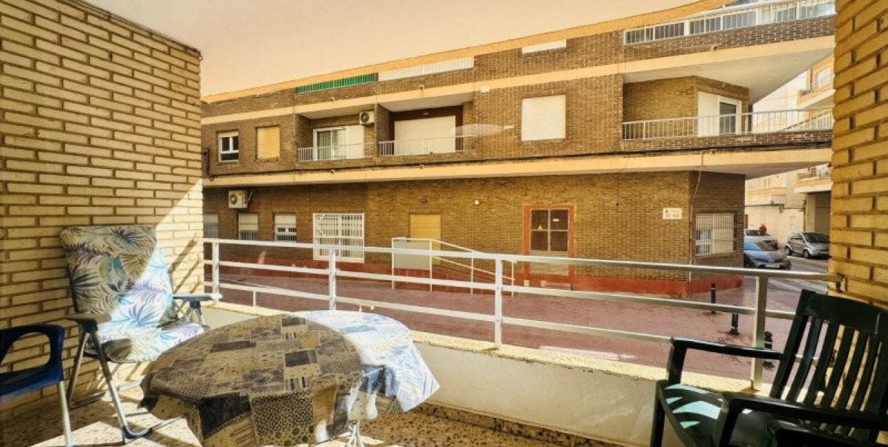 Rynek wtórny - Mieszkanie  -
Torrevieja - La Mata