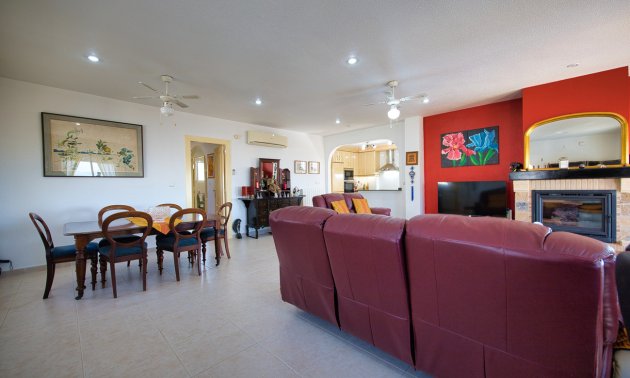 Resale - Villa -
Benimar - Benimar II