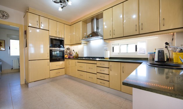 Resale - Villa -
Benimar - Benimar II