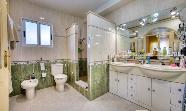 Resale - Villa -
Benimar - Benimar II