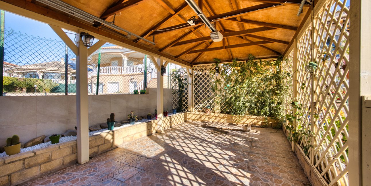 Resale - Villa -
Benimar - Benimar II