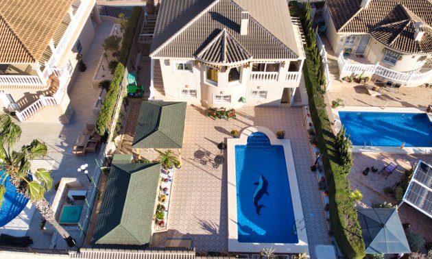 Resale - Villa -
Benimar - Benimar II