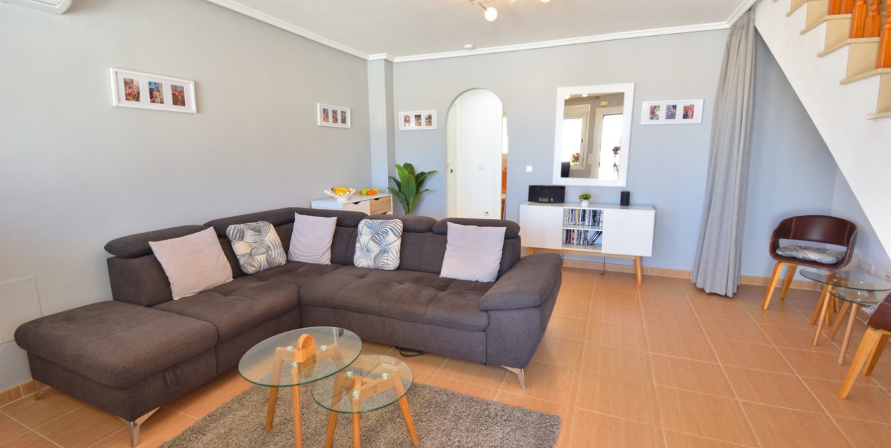 Resale - Townhouse -
Ciudad Quesada - La Marquesa