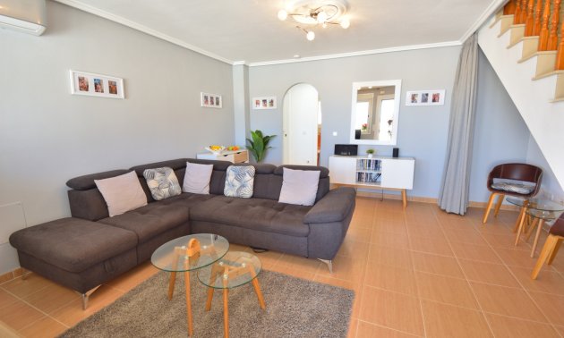 Resale - Townhouse -
Ciudad Quesada - La Marquesa