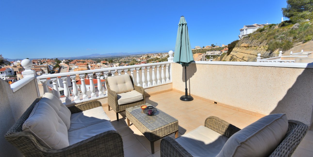 Resale - Townhouse -
Ciudad Quesada - La Marquesa