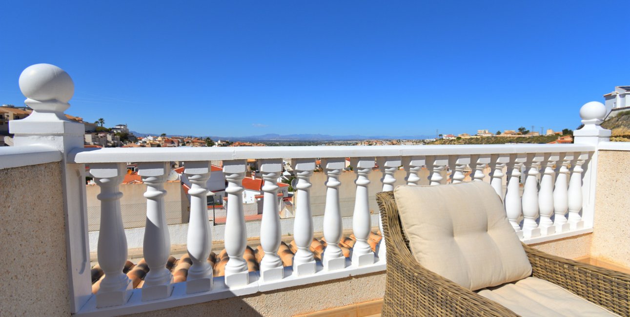 Resale - Townhouse -
Ciudad Quesada - La Marquesa