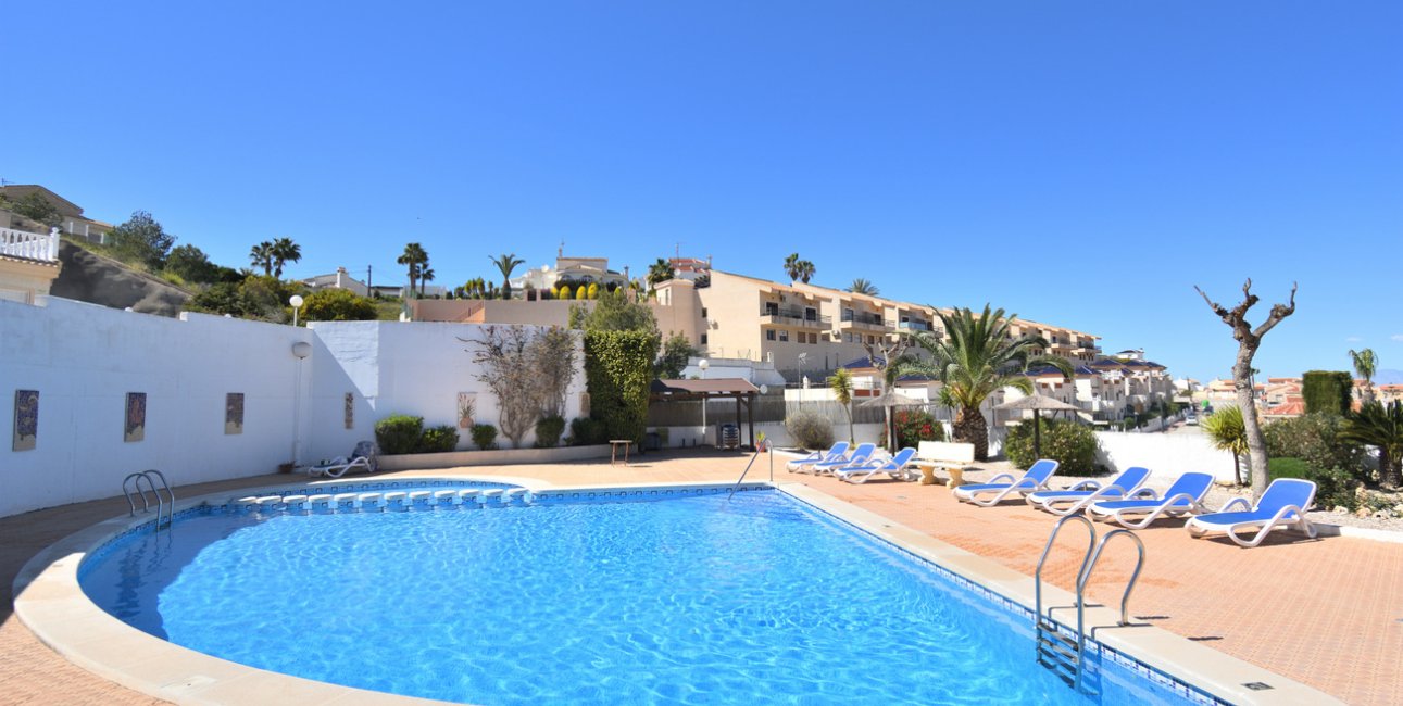 Resale - Townhouse -
Ciudad Quesada - La Marquesa