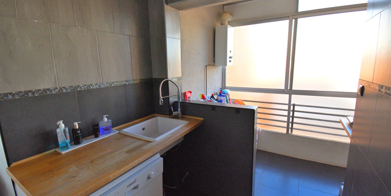 Resale - Apartment / flat -
Daya Nueva - Daya Nueva - Town