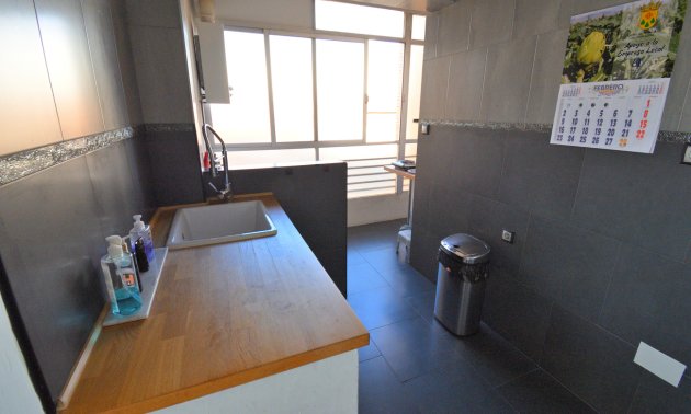 Resale - Apartment / flat -
Daya Nueva - Daya Nueva - Town