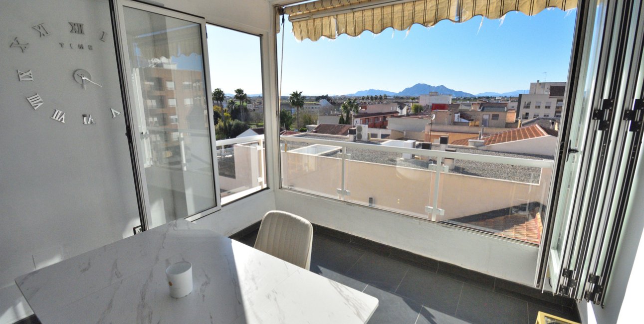 Resale - Apartment / flat -
Daya Nueva - Daya Nueva - Town