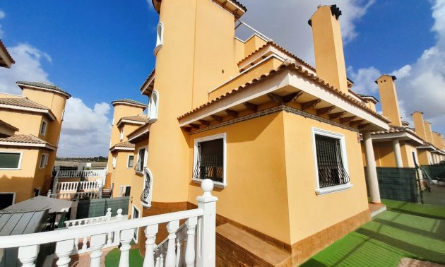 Resale - Villa -
Ciudad Quesada - Lo Marabu