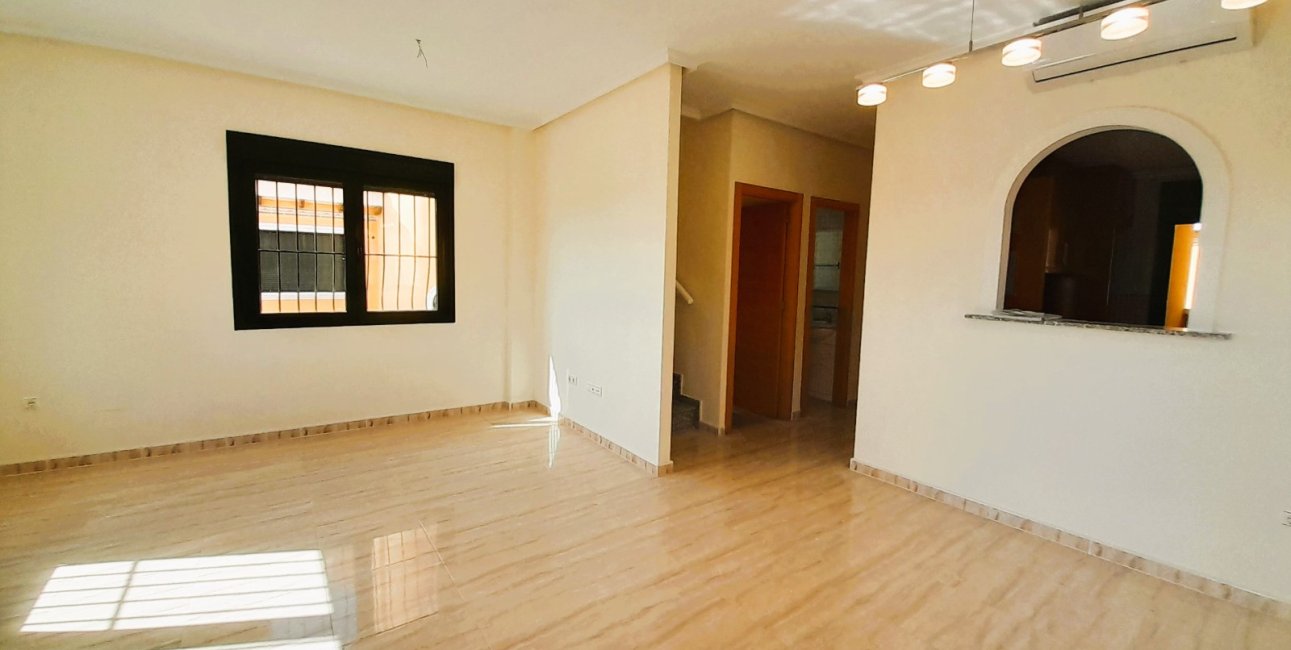 Resale - Villa -
Ciudad Quesada - Lo Marabu