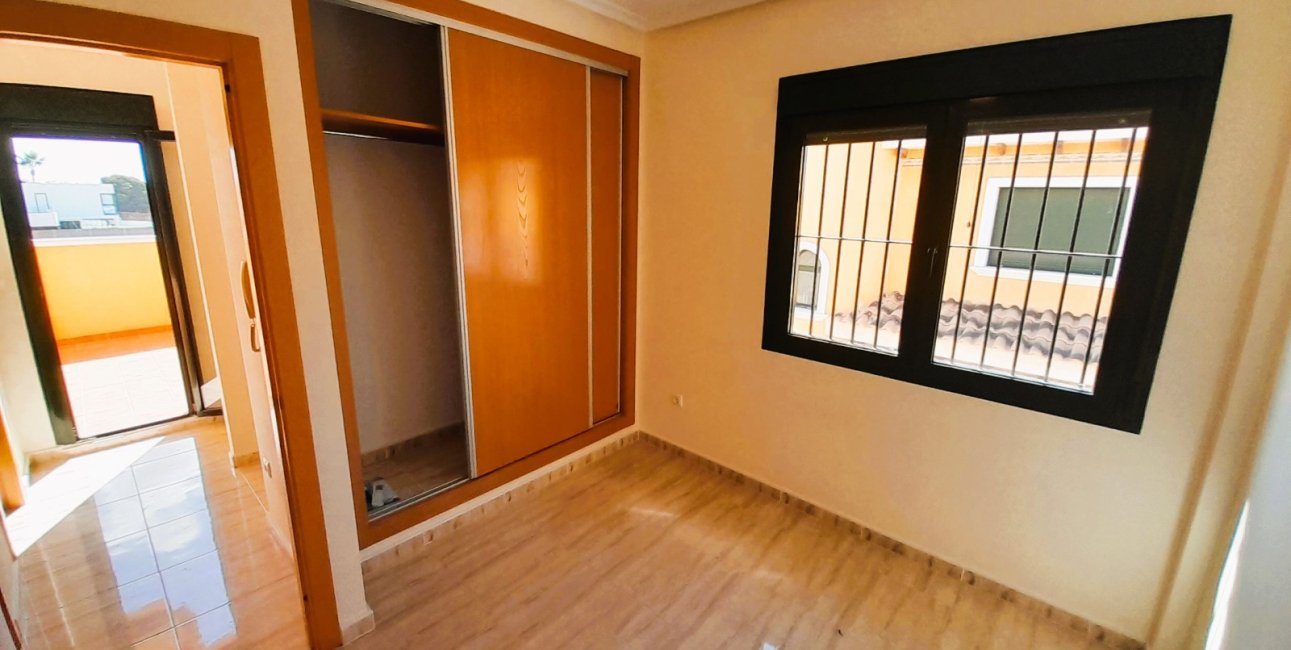 Resale - Villa -
Ciudad Quesada - Lo Marabu