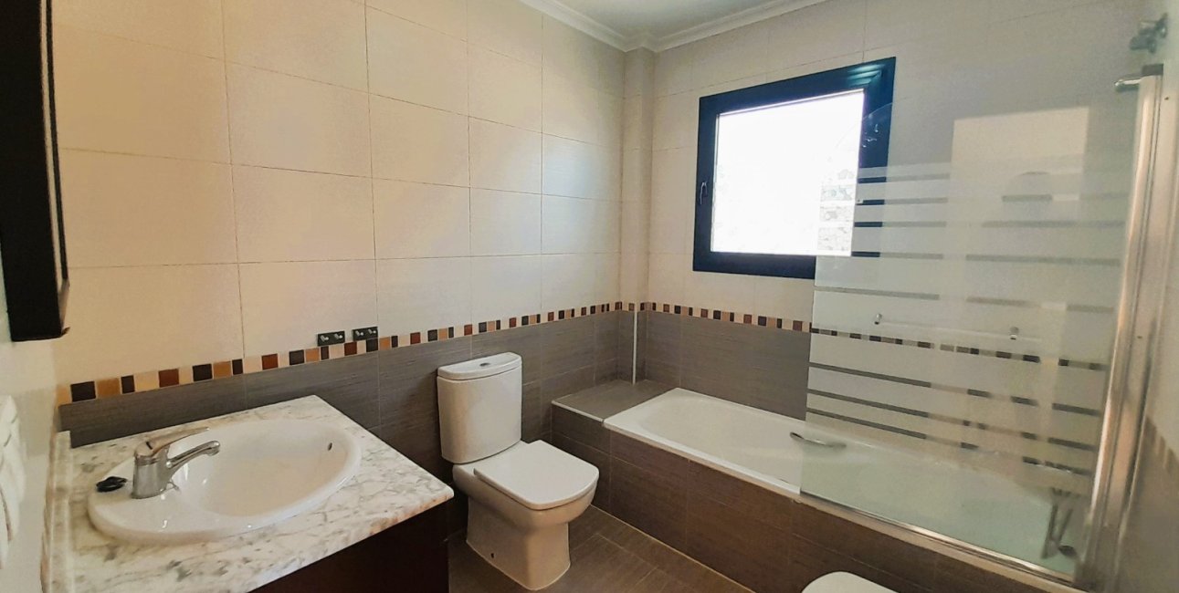 Resale - Villa -
Ciudad Quesada - Lo Marabu