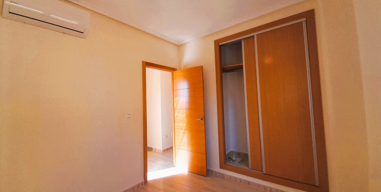 Resale - Villa -
Ciudad Quesada - Lo Marabu