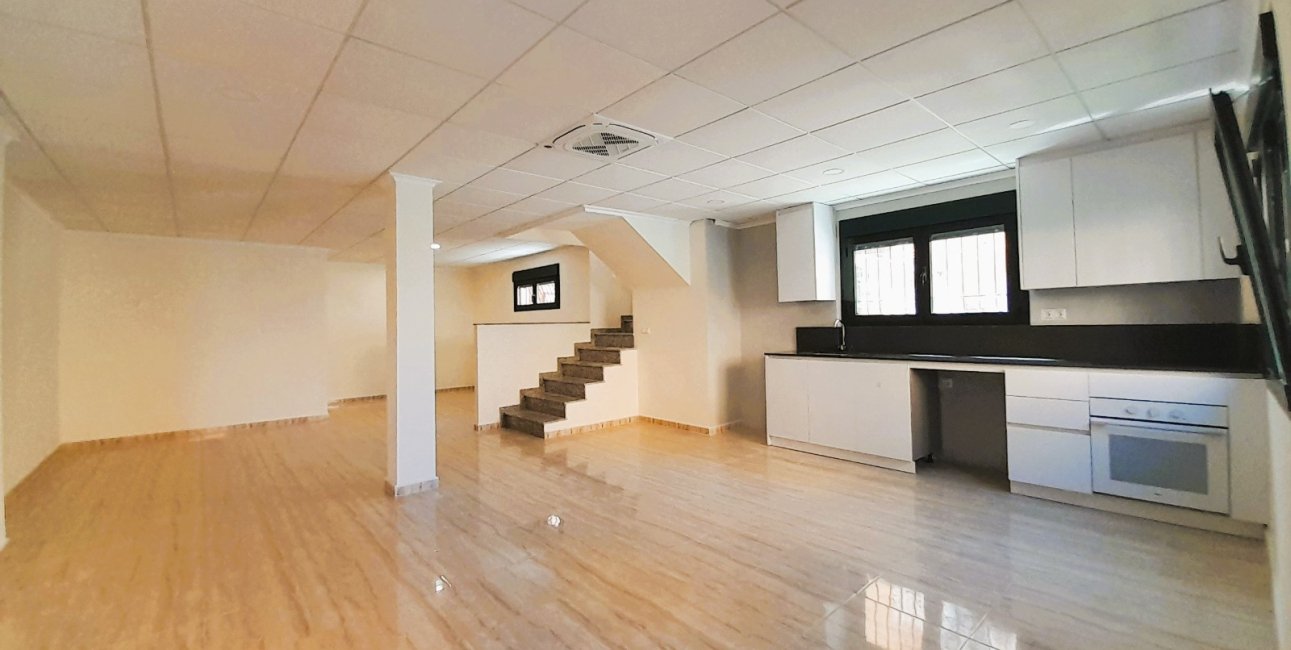 Resale - Villa -
Ciudad Quesada - Lo Marabu