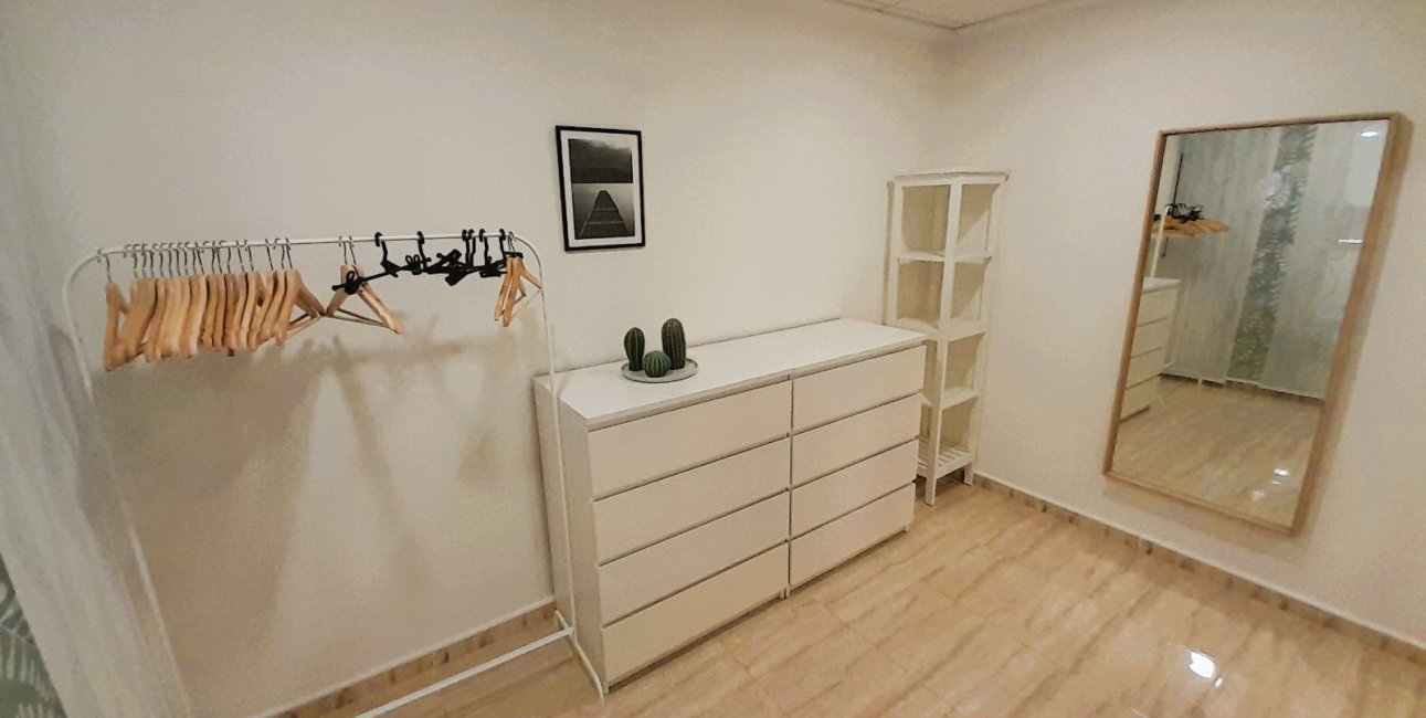 Resale - Townhouse -
Ciudad Quesada - Lo Marabu