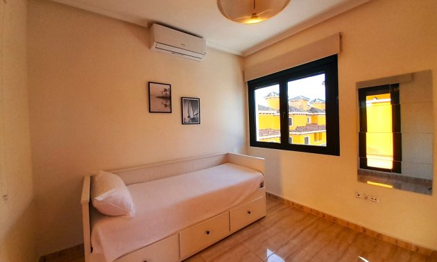 Resale - Townhouse -
Ciudad Quesada - Lo Marabu