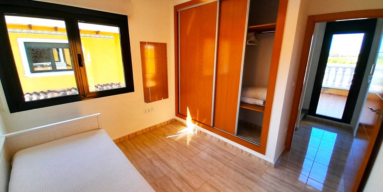 Resale - Townhouse -
Ciudad Quesada - Lo Marabu