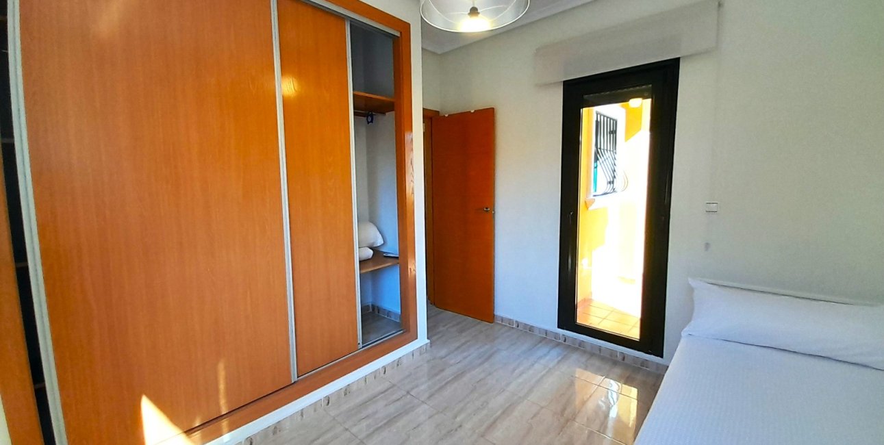 Resale - Townhouse -
Ciudad Quesada - Lo Marabu