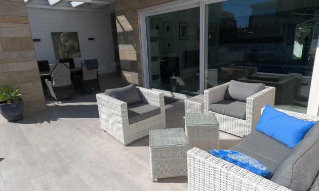 Resale - Villa -
Algorfa - La Finca Golf Resort