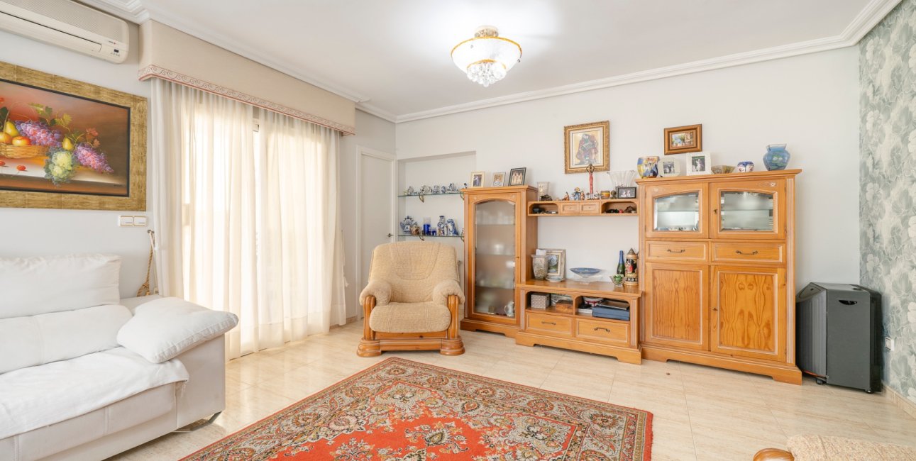 Resale - Townhouse -
Guardamar del Segura - El moncayo