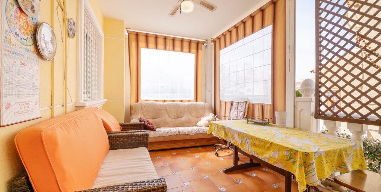 Resale - Townhouse -
Guardamar del Segura - El moncayo