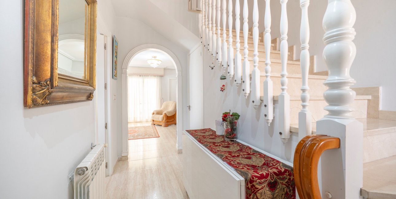 Resale - Townhouse -
Guardamar del Segura - El moncayo