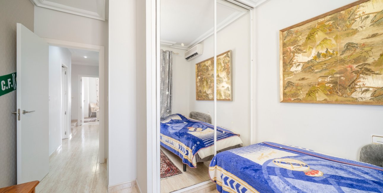 Resale - Townhouse -
Guardamar del Segura - El moncayo