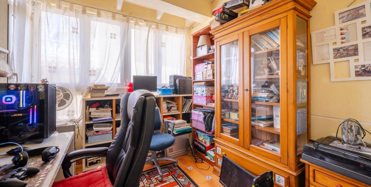 Resale - Townhouse -
Guardamar del Segura - El moncayo