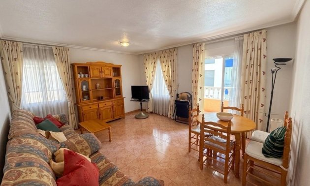 Resale - Apartment / flat -
Torrevieja - Playa del Cura