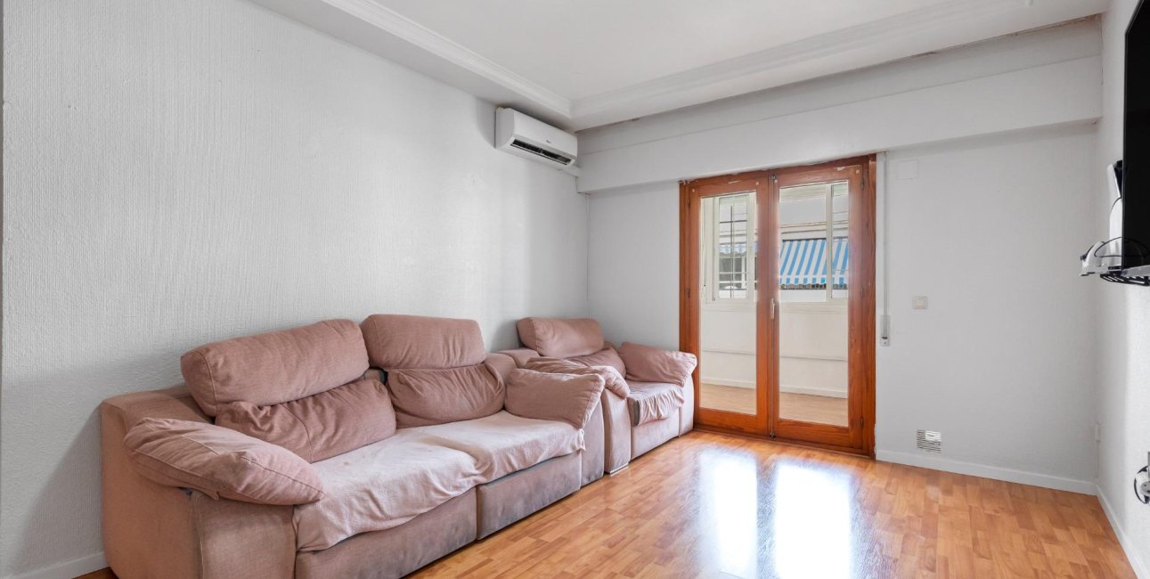 Rynek wtórny - Penthouse -
Torrevieja - Playa del Cura