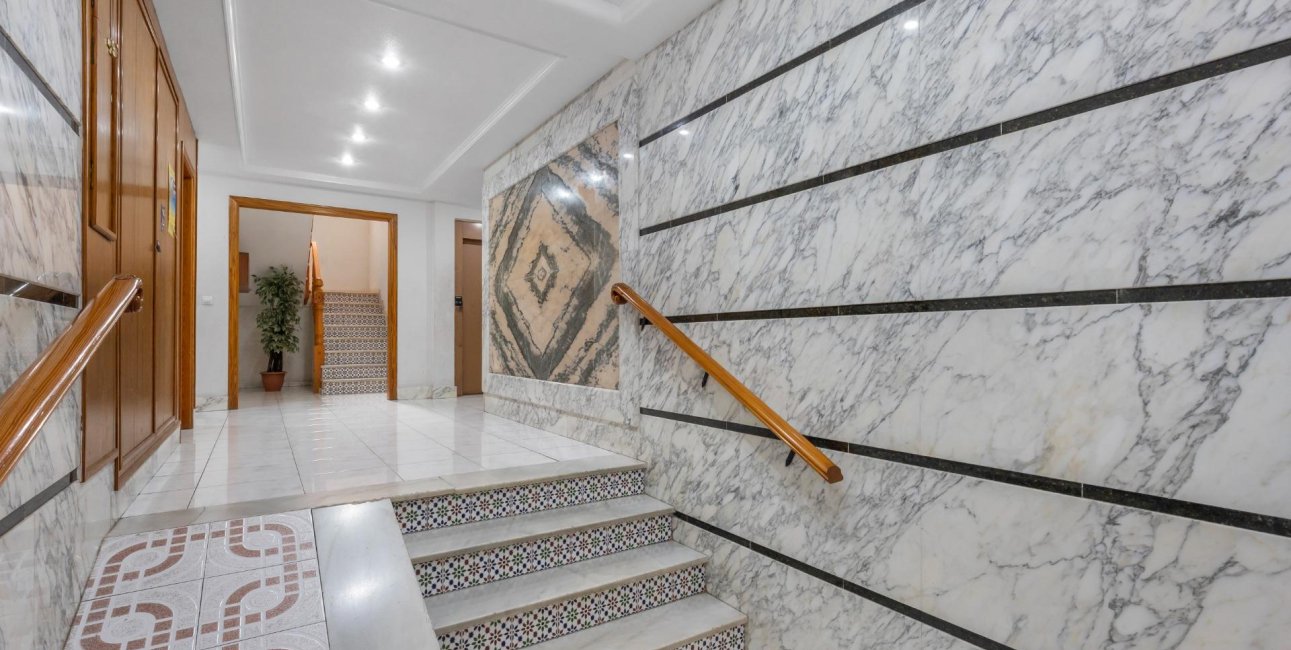 Rynek wtórny - Penthouse -
Torrevieja - Playa del Cura