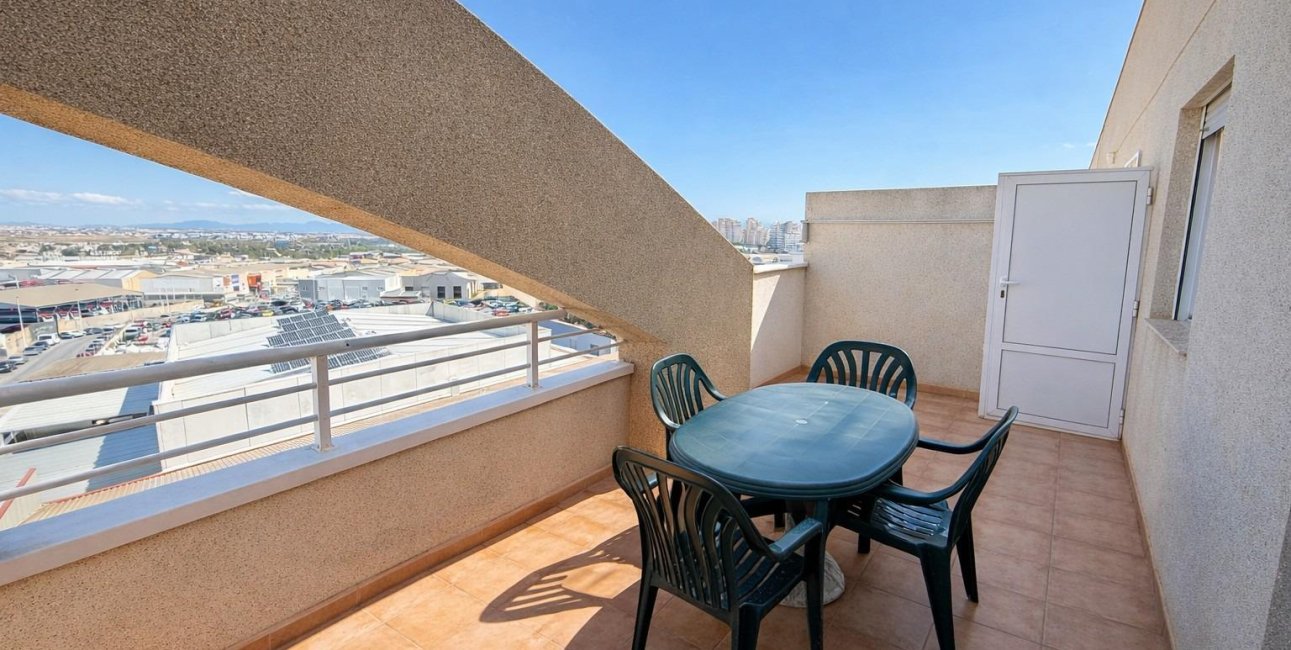 Resale - Penthouse -
Torrevieja - Centro