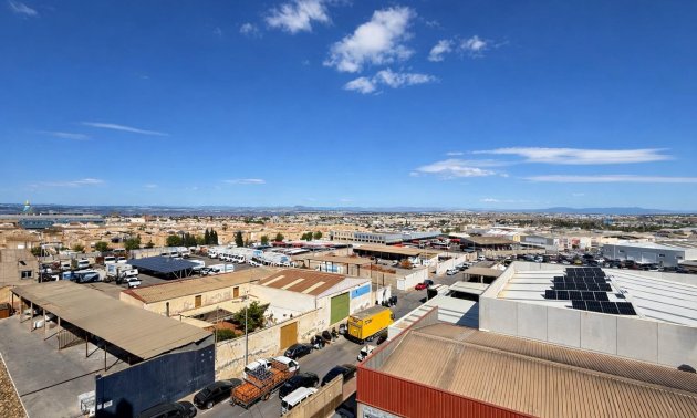 Resale - Penthouse -
Torrevieja - Centro