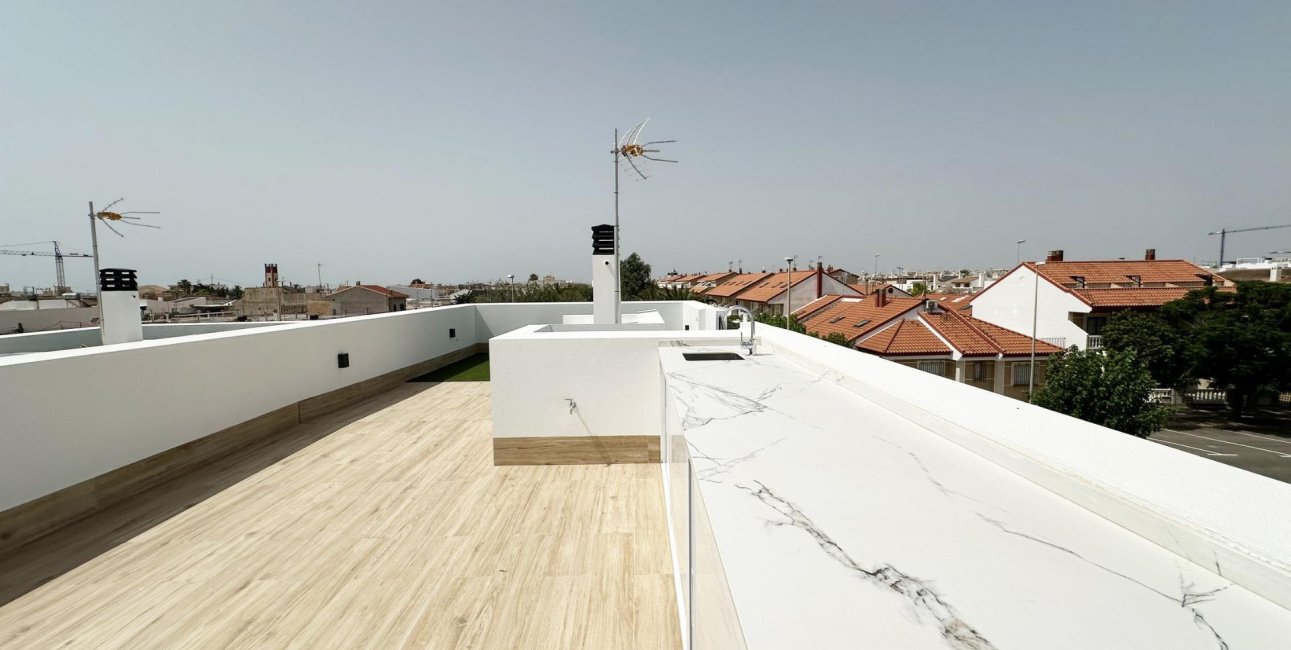 Rynek pierwotny - Willa -
Pilar de la Horadada - Torre De La Horadada