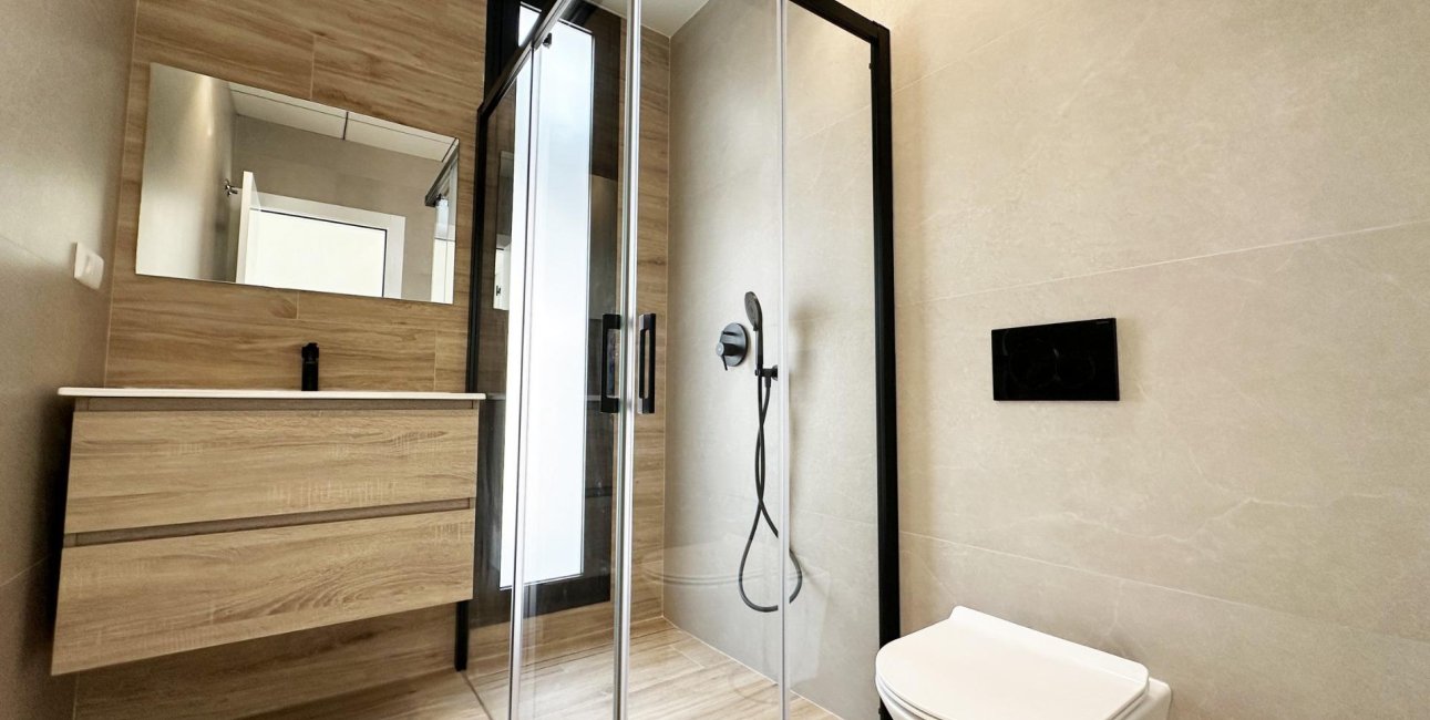 Rynek pierwotny - Willa -
Pilar de la Horadada - Torre De La Horadada